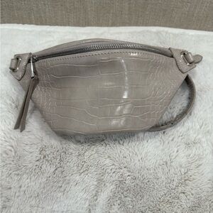 The Drop Gray Crocodile-Embossed Women's Preston Belt Bag